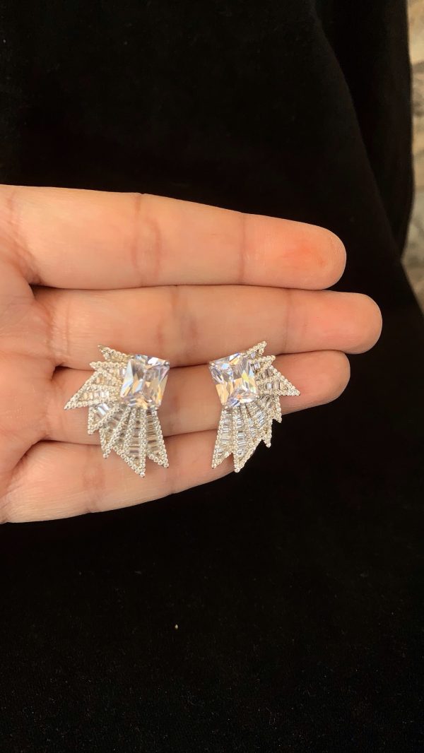 Lustrous Wing Sparkling Studs Earrings - Image 2
