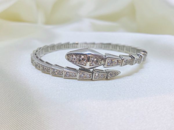 Serpentine Elegance Silver Snake Bracelet - Image 2
